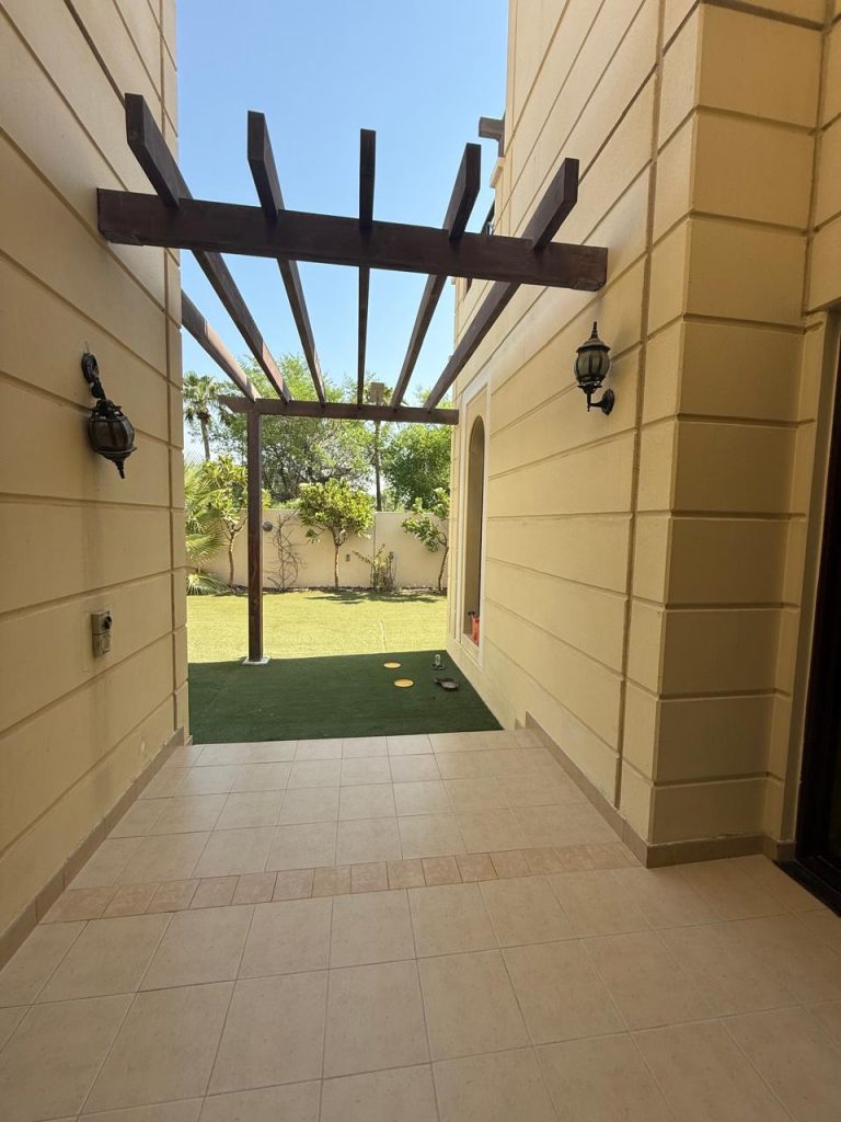 WhatsApp Image 2025-11-25 at 11.29.17 PM