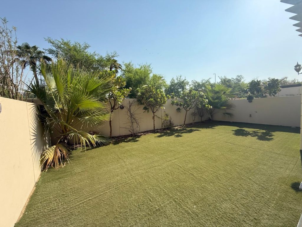 WhatsApp Image 2025-11-25 at 11.29.18 PM